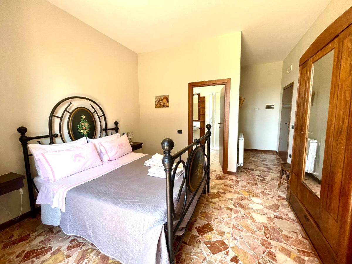 Agriturismo Con Cucina Il Favaio Paciano エクステリア 写真