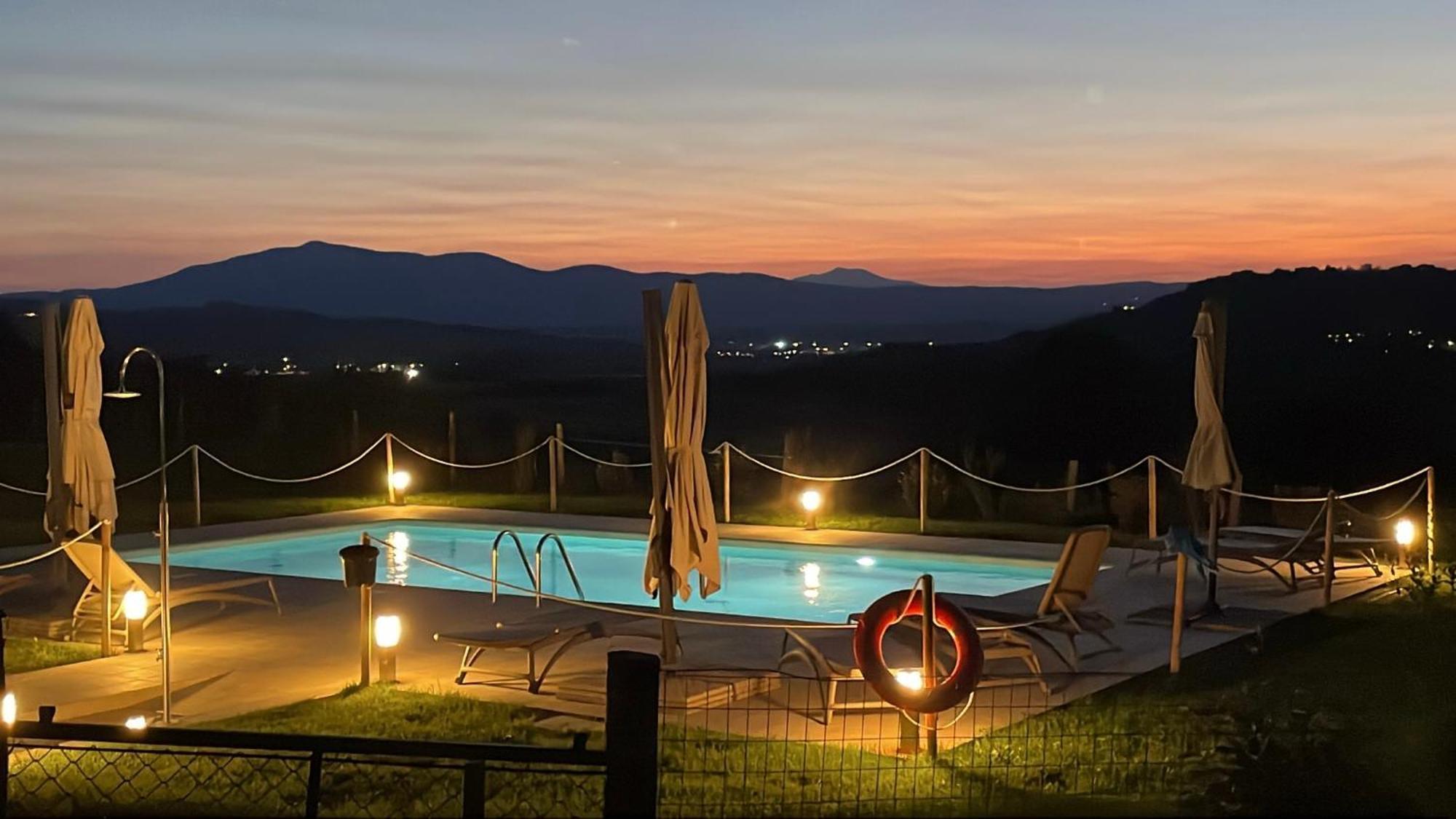 Agriturismo Con Cucina Il Favaio Paciano エクステリア 写真