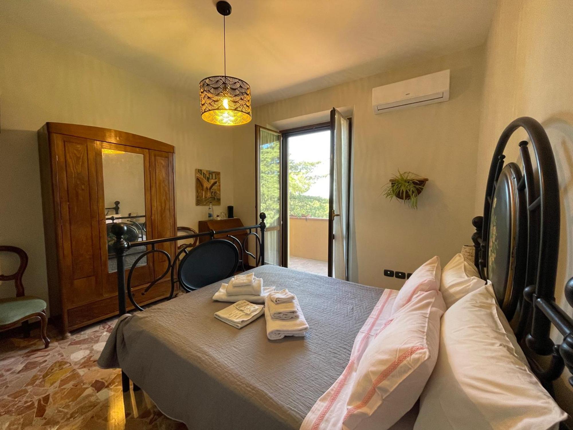 Agriturismo Con Cucina Il Favaio Paciano エクステリア 写真